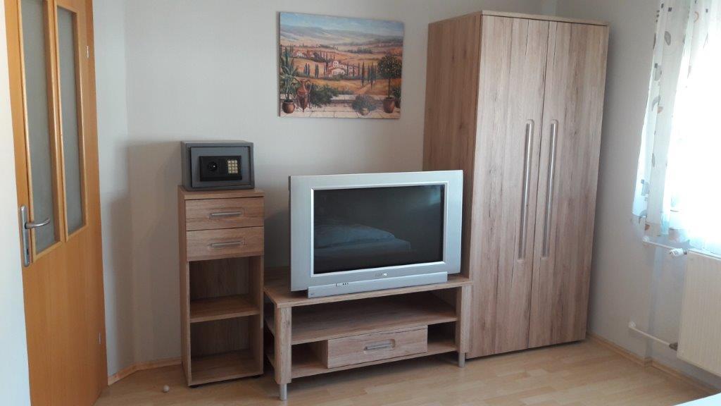 לינה וארוחת בוקר פודרסדורף אם סי Arkadenhaus Steiner מראה חיצוני תמונה